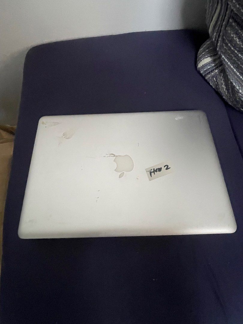 macbook pro i7 2012 (Category: Laptops & Notebooks) located in Manila. Submitted by hometechieonlineshop (Listing ID 1470369148, Image 2). Description: fix price macbook pro i7 2012 good lcd nagagamit 4gb ram no storage no battery issue: keyboard kayo na mgpaayos no time .