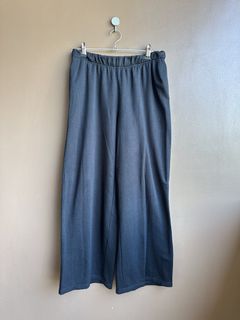 (Category: ) located in . Submitted by afterglowpreloved (Listing ID 1470454133, Image 1). Description: .