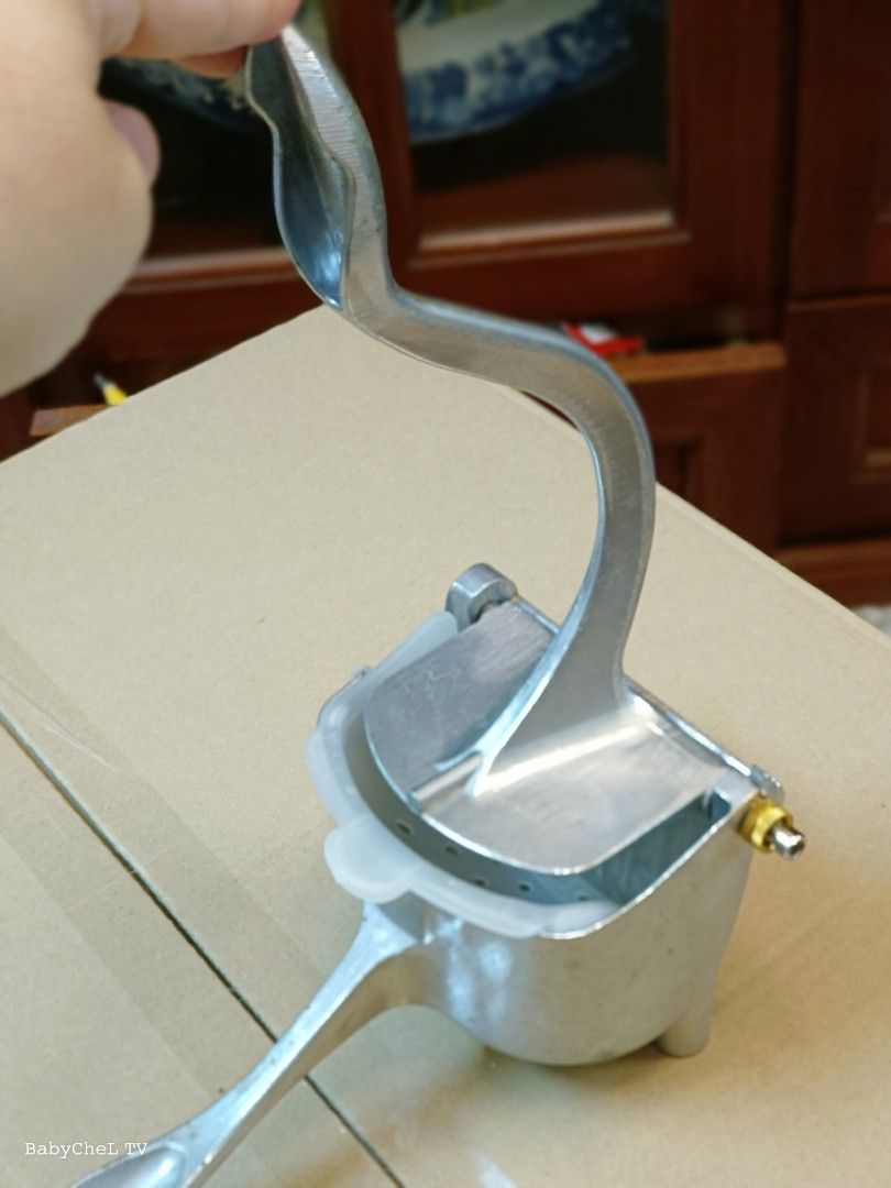 Hand Make Food Manual hand press fruit juicer aluminum alloy, TV & Home Appliances ...