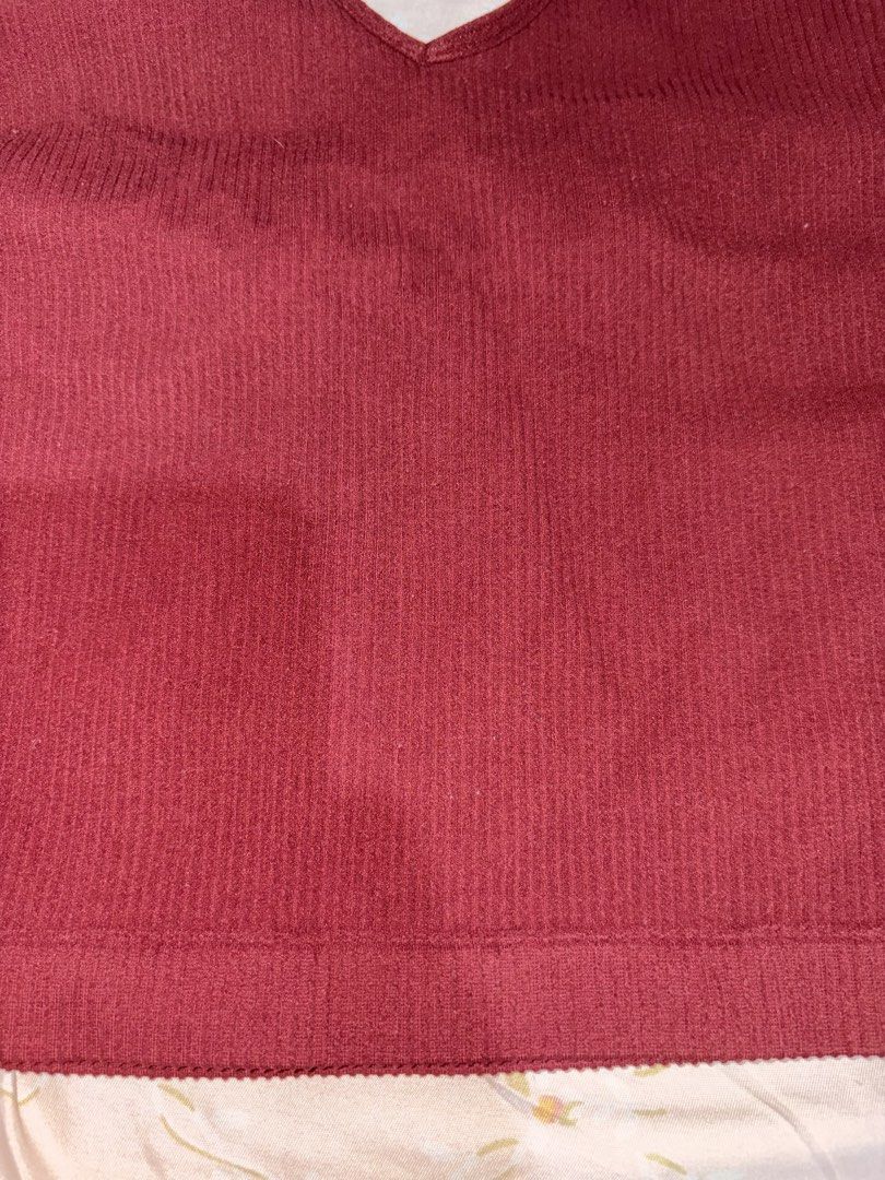 Maroon Ribbed Halter Neck Tank Top (Category: Sleeveless) located in Manila. Submitted by margascloset_ (Listing ID 1470475217, Image 3). Description: - Size is not indicated but can fit xs-small - Material: Stretchy ribbed knit fabric - Design: V-neck front, scoop back, halter style - Snug and flattering fit - Condition: good as new, worn only a few times .