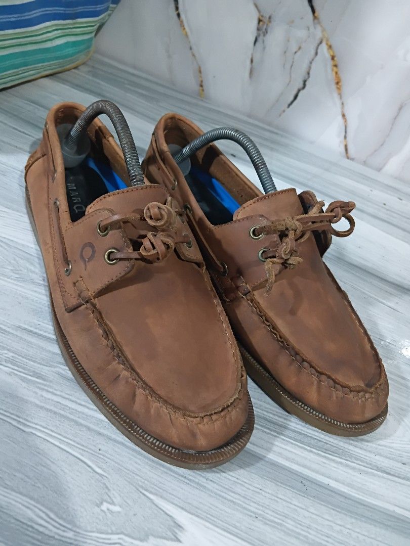 MARQUINS LEATHER BROWN BOOTS SIZE 9MEN (Category: Casual Shoes) located in General Mariano Alvarez. Submitted by adonid (Listing ID 1470373594, Image 2). Description: MARQUINS LEATHER BROWN BOOTS SIZE 9MEN ISSUE MY BUTAS SA GILID KITA SA PIC SIGN OF USAGE LOC GMA CAVITE PHP 650.