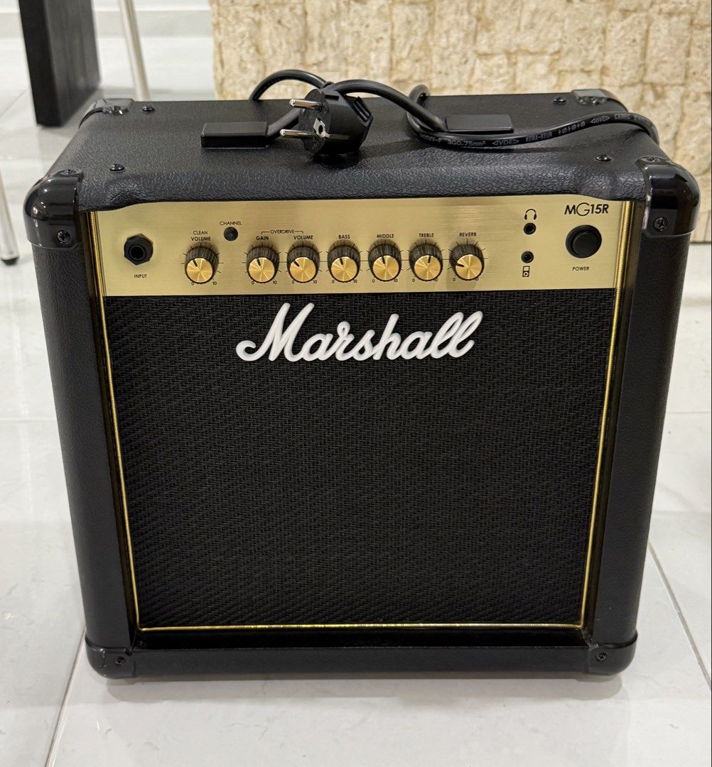 Marshall MG15R Guitar Amplifier, Hobbies & Lifestyle, Musical ...