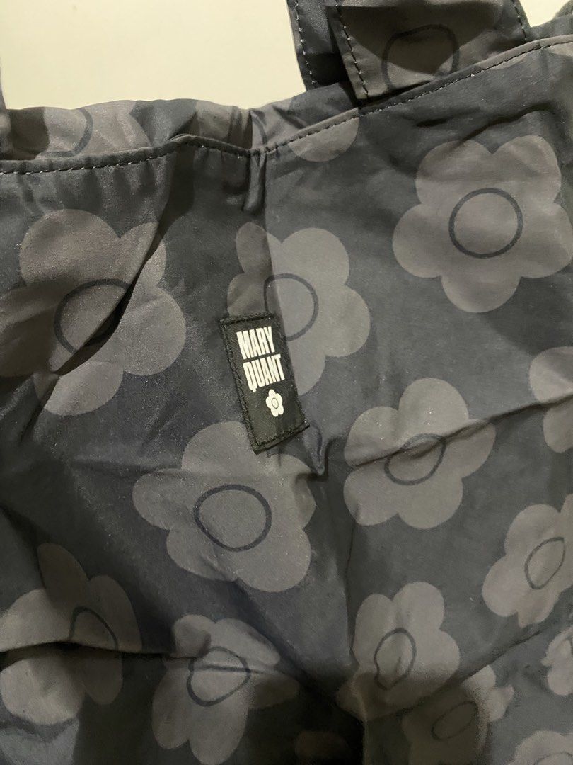 Mary Quant floral print eco and foldable tote bag (Category: Tote Bags) located in Pasig City. Submitted by k0pimonster (Listing ID 1470521249, Image 2). Description: Lightweight, in good condition Comes with free pouches (last pic).