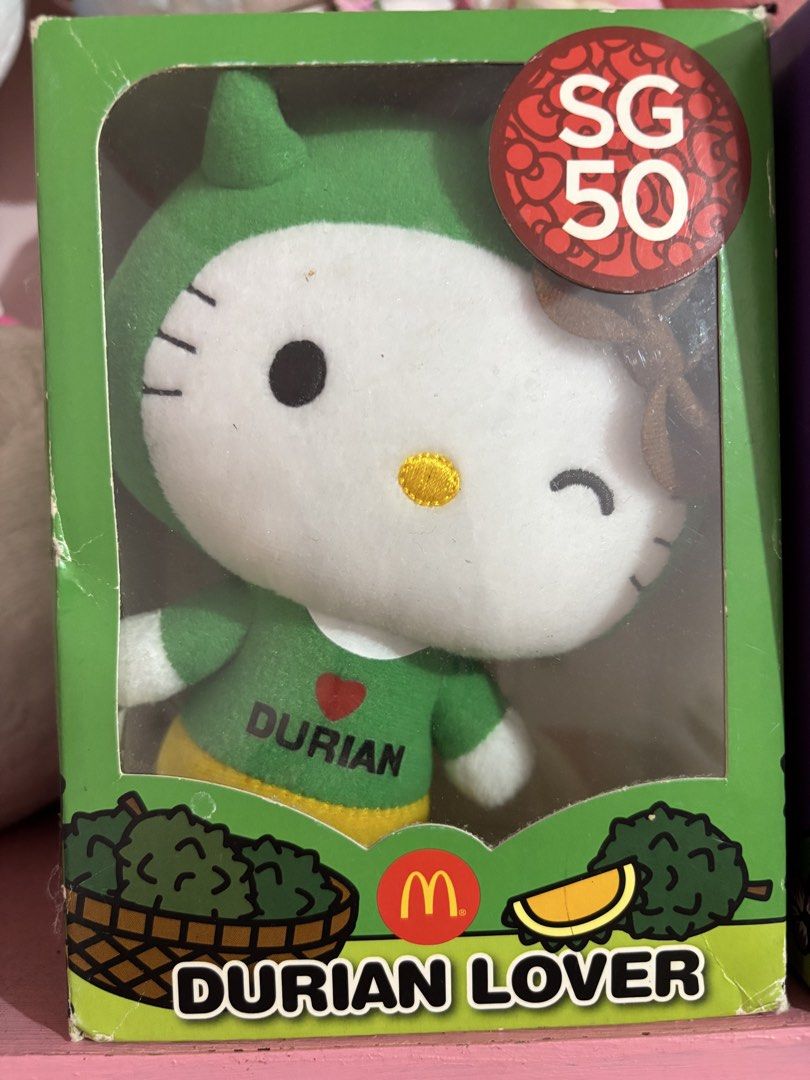 McDonald's Hello Kitty SG50 Parade Plush Toy (Category: Plushies & Soft Toys) located in Quezon City. Submitted by madrilejod31663 (Listing ID 1470385555, Image 2). Description: Issue konti sa box lang Need wash nakatambak lang sa storage - Authentic McDonald's Kitty SG50 Parade collectible plush toy - Complete with original themed display box featuring exclusive Singapore branding and graphics - Must-have for fans and collectors of McDonald's me