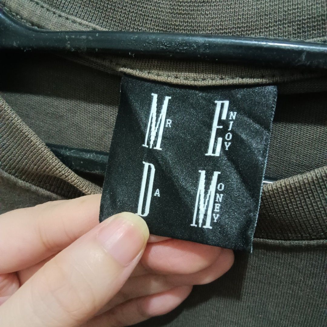 MEDM Embossed Logo Shirt (Category: Tshirts & Polo Shirts ) located in Caloocan City. Submitted by jaychingsss (Listing ID 1470451808, Image 2). Description: MEDM Embossed Logo Shirt - 250 22x27 Color Rate: 9.5/10 Complete Tags Heavy Cotton No issue NEED WASH.