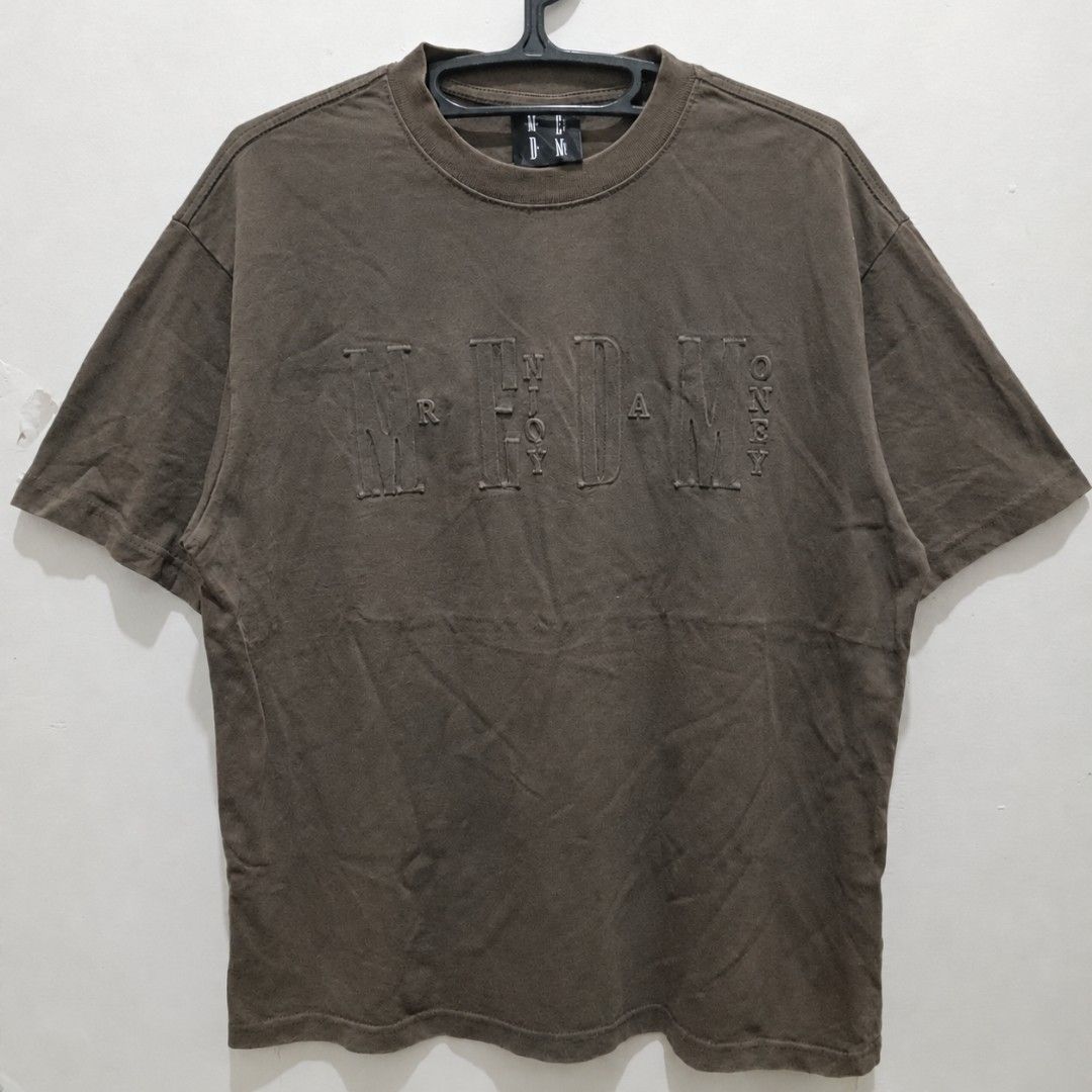 MEDM Embossed Logo Shirt (Category: Tshirts & Polo Shirts ) located in Caloocan City. Submitted by jaychingsss (Listing ID 1470451808, Image 1). Description: MEDM Embossed Logo Shirt - 250 22x27 Color Rate: 9.5/10 Complete Tags Heavy Cotton No issue NEED WASH.