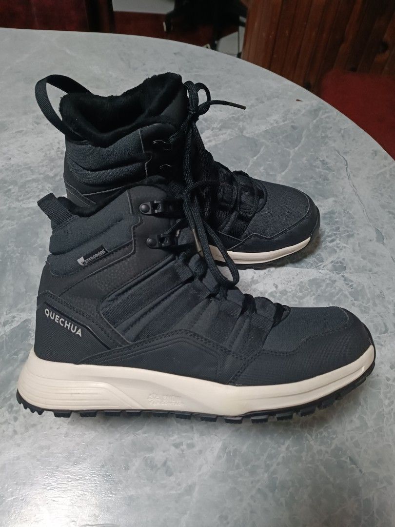 men's Quechua Waterproof Hiking Boots (Category: Boots) located in Baguio. Submitted by thesneakerrush_2600 (Listing ID 1470394914, Image 1). Description: Quechua waterproof Hiking Boots size 9 men's size 42 euro 27cm 1,600php.