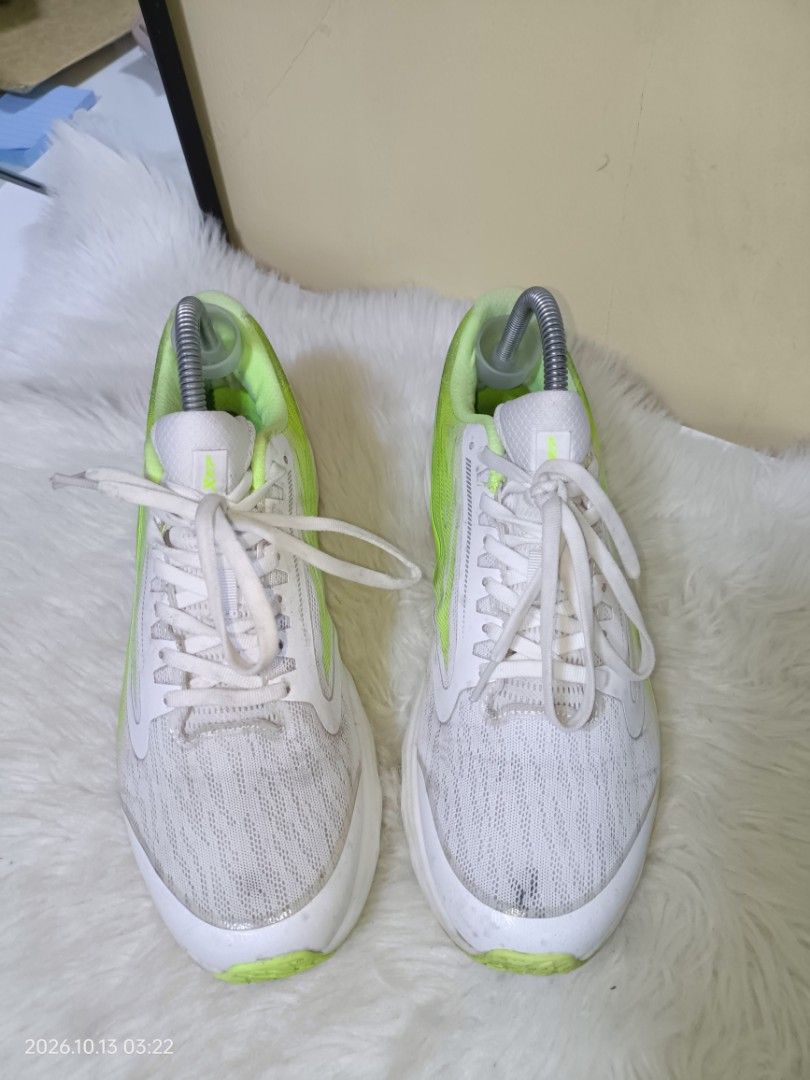 Men's shoes (Category: Sneakers) located in Baguio. Submitted by mariemaeb53657 (Listing ID 1470351566, Image 1). Description: 💐Xtep 🍁Us:9.5 |Eur:43 |cm:27 insole.