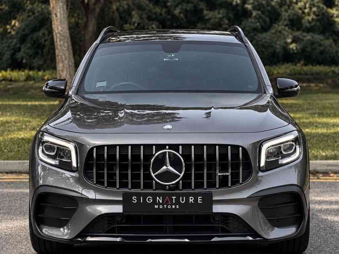 Mercedes-Benz AMG GLB-Class GLB35 AMG 4MATIC 7-Seater (A) (Category: Used Cars) located in Singapore. Submitted by signaturemotors (Listing ID 1470443982, Image 1). Description: Showroom: 237 ALEXANDRA ROAD 237 Alexandra Road #02-04 Singapore 159929 Full agent maintained! Come with keyless entry/start/stop system. Auto tailgate. 64 color ambient lighting. AMG dynamic select mode. Electric memory leather seats. Apple CarPlay/Android Auto. Local na