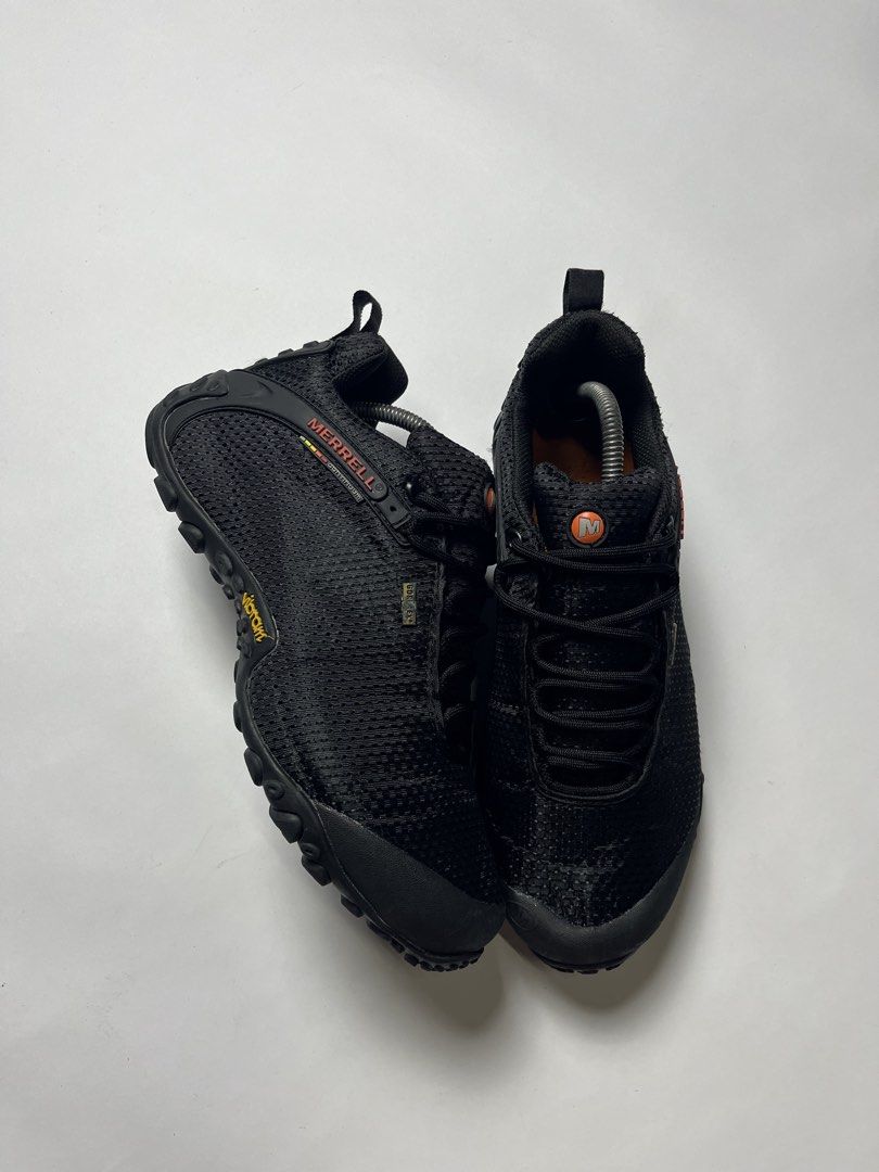 MERRELL CHAMELEON 2 STORM /CHAM STORM REDUX GORETEX (Category: Casual Shoes) located in Pagadian. Submitted by 7016_avenue (Listing ID 1470368552, Image 2). Description: ME R R E L L Chameleon 2 Storm / Cham Storm Redux Gore-Tex Size Us 10 Euro 45 •Excellent condition •Good as new •No major issues Price 3499.
