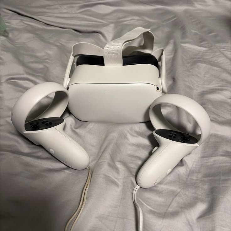 Meta Quest 2 VR Headset with Touch Controllers (Category: Virtual Reality) located in San Jose. Submitted by jacob_findsph (Listing ID 1470487887, Image 1). Description: - Meta Quest 2 VR Headset in white - Includes 2 wireless touch controllers - Completely standalone design with adjustable head strap - Wireless and PC-free for total freedom of movement - Clean unit, well-maintained, and ready for action - Payment first Maya App I will take care 