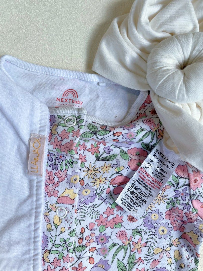 Mixed premium 🇬🇧 brands 3-6 m (Category: Babies & Kids Fashion) located in Bayombong. Submitted by whimsystuff (Listing ID 1470414755, Image 3). Description: River Island hat, Lila & Jack bib, NEXT frogsuit All premium 🇬🇧 brands 3-6 m Brand new set P 700.