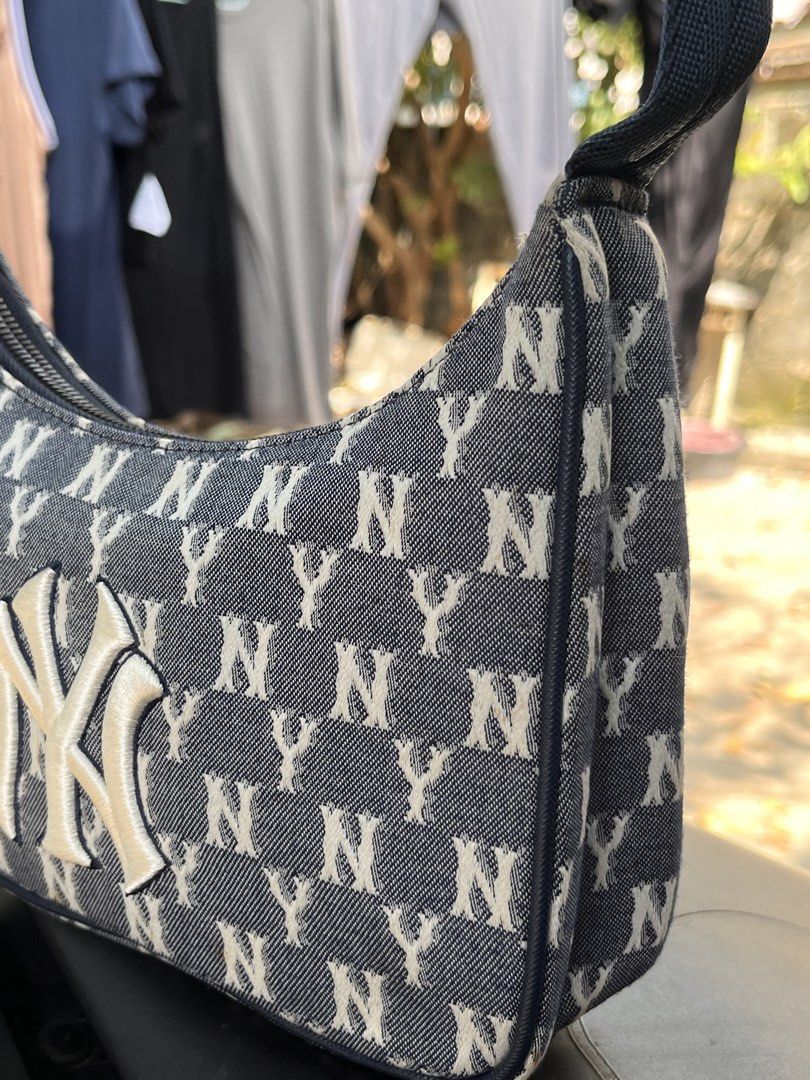 MLB kili kili bag (Category: Shoulder Bags) located in Cagayan de Oro. Submitted by prelovedukayukaybags_cdo (Listing ID 1470360322, Image 2). Description: .