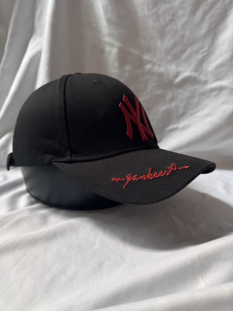 MLB New York Yankees Black Cap with Red Embroidery, Men's Fashion ...