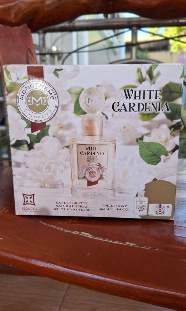 Monotheme Venezia Gift Set (Category: Bath) located in Bulacan. Submitted by ditchandswitch (Listing ID 1470492443, Image 3). Description: Monotheme Venezia Gift Set includes: EDT 100ml Natural Spray Toilet Soap.