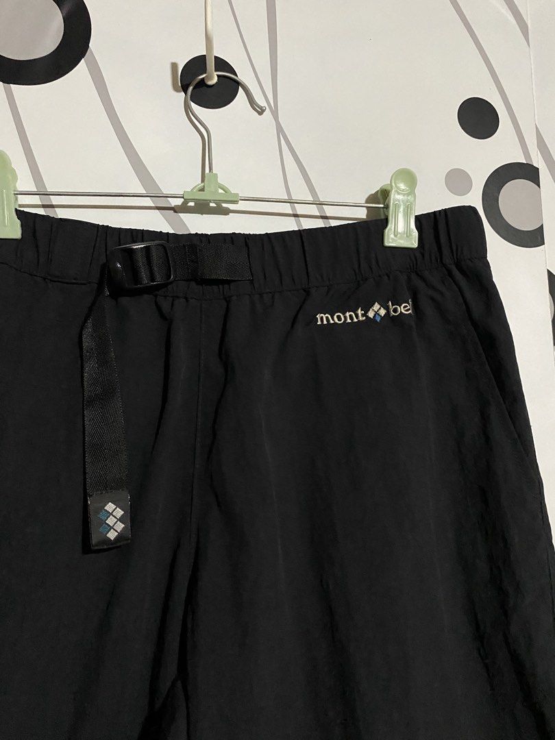 Montbell O.D. Shorts (Category: Shorts) located in Cebu City. Submitted by patspickph (Listing ID 1470367809, Image 3). Description: This is a black Montbell O.D. Shorts (Outdoor Dry Shorts) featuring a built-in web belt and the Montbell embroidered logo on the upper left leg. Size Medium on tag Waistline Freesize 28-35 Length 19inches. Excellent Condition👍👌.