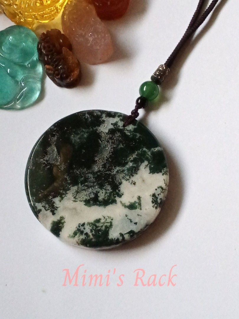 Moss Agate Round Pendant Rope Necklace (Category: Necklaces) located in Taguig. Submitted by mimisrack (Listing ID 1470531169, Image 3). Description: 💚💰 Wealth & Abundance — associated with prosperity, financial growth, and attracting new opportunities. 🍀 Good Luck & Fortune — symbolizes blessings, success, and favorable beginnings. 🌱 Growth & New Beginnings — represents renewal, personal development, and flourishing opportunities. 🧘 Calmnes