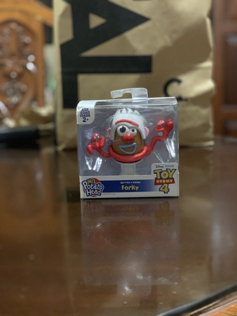 Mr. Potato Head Forky (Category: Action & Battle Toys) located in San Fernando. Submitted by carirenzooi (Listing ID 1470379257, Image 1). Description: This toy is brand new.