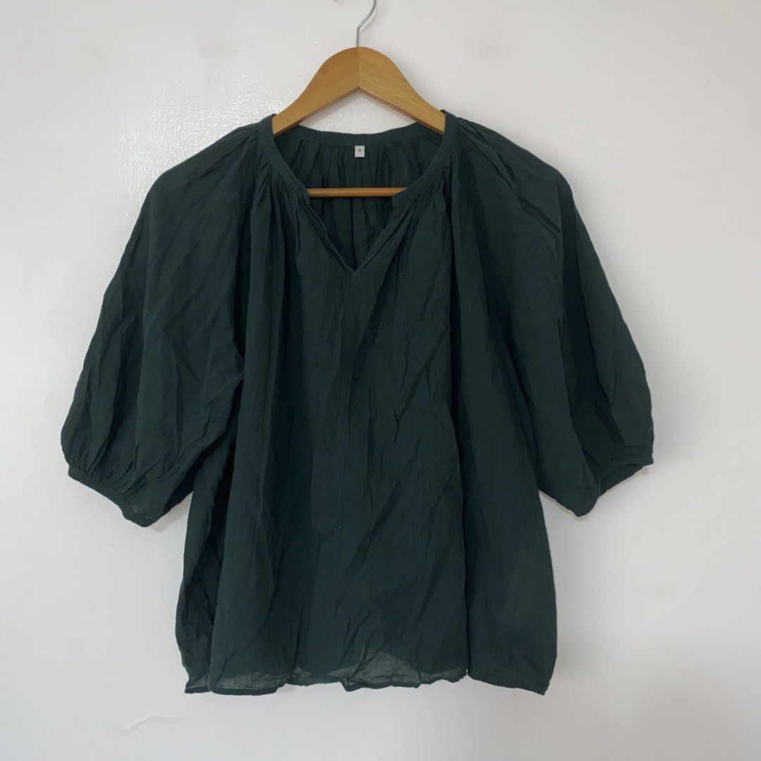 MUJI cotton top (Category: Blouses) located in San Jose del Monte. Submitted by mamiracky (Listing ID 1470452027, Image 2). Description: .