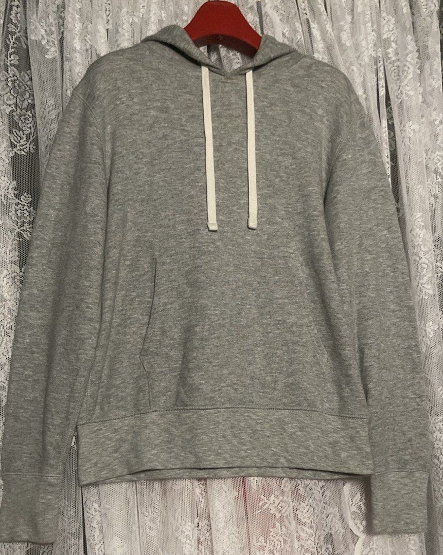 MUJI Grey Hoodie Pullover (Category: Coats, Jackets and Outerwear) located in Caloocan City. Submitted by declutteringph. (Listing ID 1470387715, Image 2). Description: Size M on the tag! Dimensions: (inches) Shoulder width: 19” Bust width: 21” Body Length: 23” Sleeves Length: 25”.
