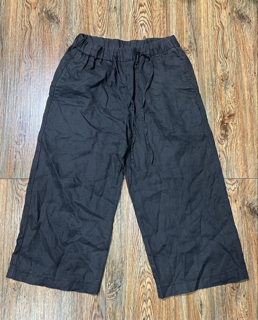 MUJI linen pant (Category: Other Bottoms) located in San Jose del Monte. Submitted by senorita_wella (Listing ID 1470474520, Image 1). Description: .