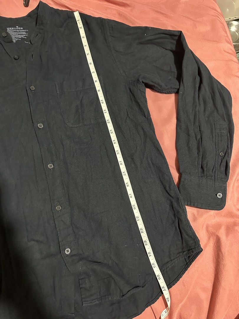 Muji Longsleeves Polo (Men) (Category: Tshirts & Polo Shirts ) located in Pasig City. Submitted by kiarrawr (Listing ID 1470458679, Image 3). Description: ₱590 + SF excellent condition preloved seldom used (4x) medium on tag L: 26in W: 21in 📍Pasig.