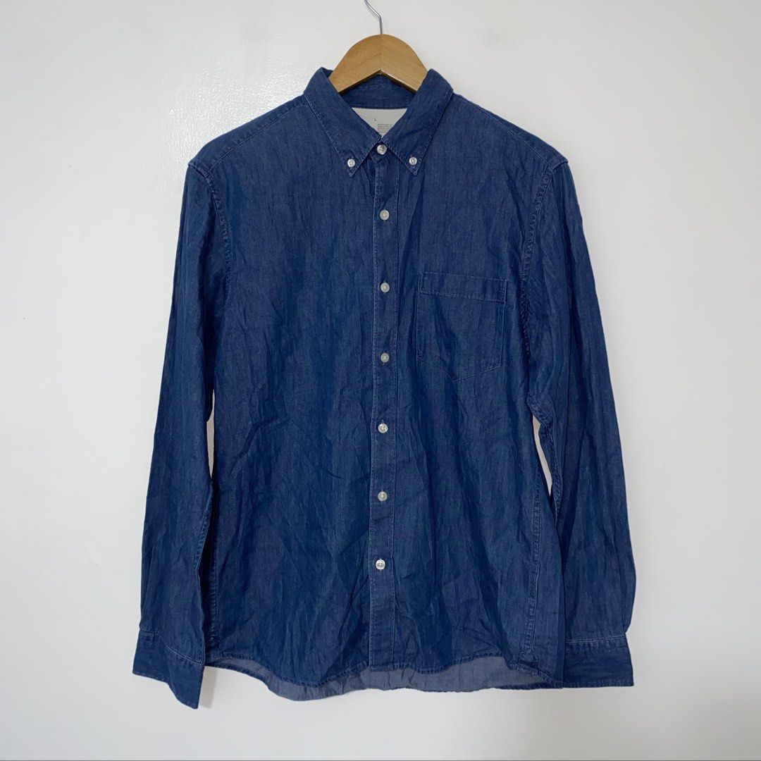 MUJI men light denim long sleeve top (Category: Formal Shirts) located in San Jose del Monte. Submitted by mamiracky (Listing ID 1470472548, Image 1). Description: .