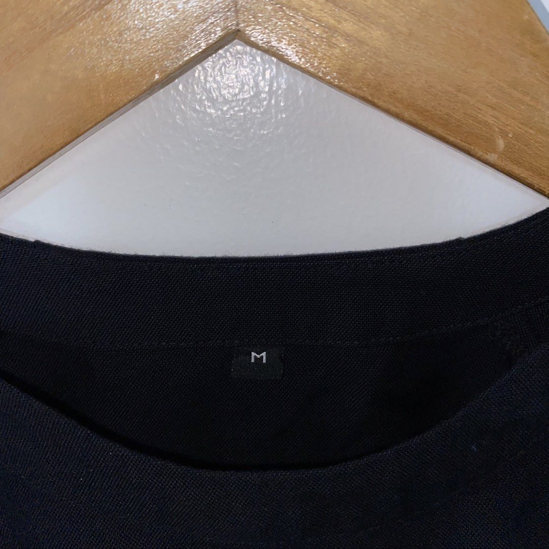 MUJi men long sleeve top (Category: Formal Shirts) located in San Jose del Monte. Submitted by mamiracky (Listing ID 1470472052, Image 3). Description: .