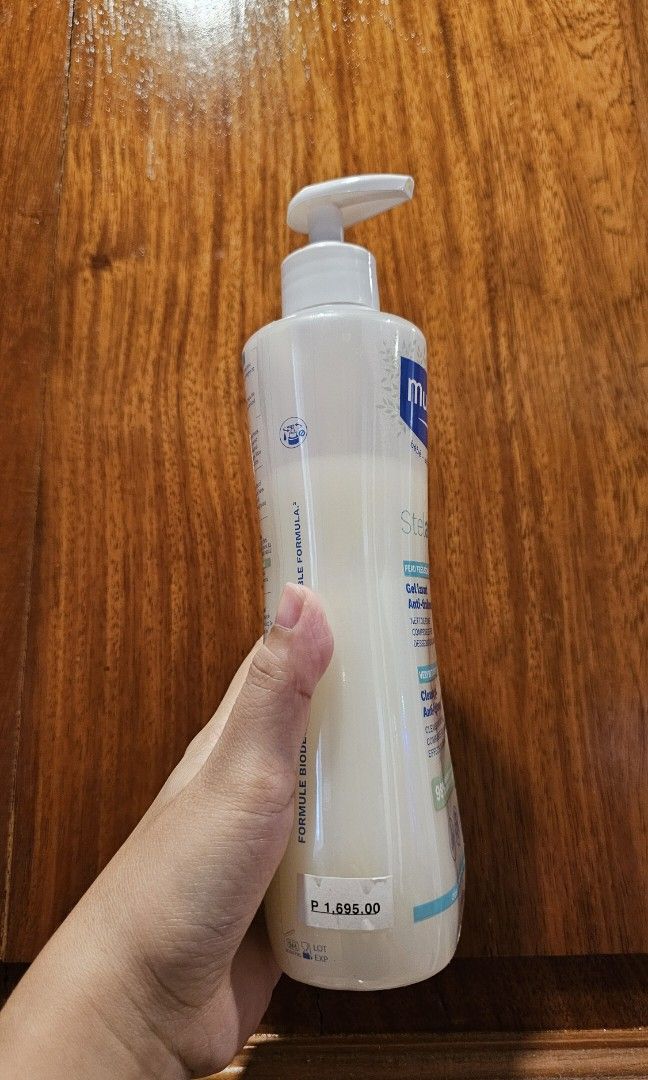 Mustela Stelatopia Cleansing Gel (Category: Baby Toiletries & Grooming) located in Antipolo. Submitted by secondbloomph (Listing ID 1447913853, Image 3). Description: - Specially formulated for very dry, eczema-prone skin - Gentle and safe for babies and children - Helps replenish essential skin lipids - Soothes and calms skin irritation - Dermatologically tested for safety and efficacy -Only used a few pumps.
