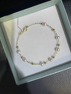 (Category: ) located in . Submitted by bf.blingyfinds (Listing ID 1470557284, Image 1). Description: .