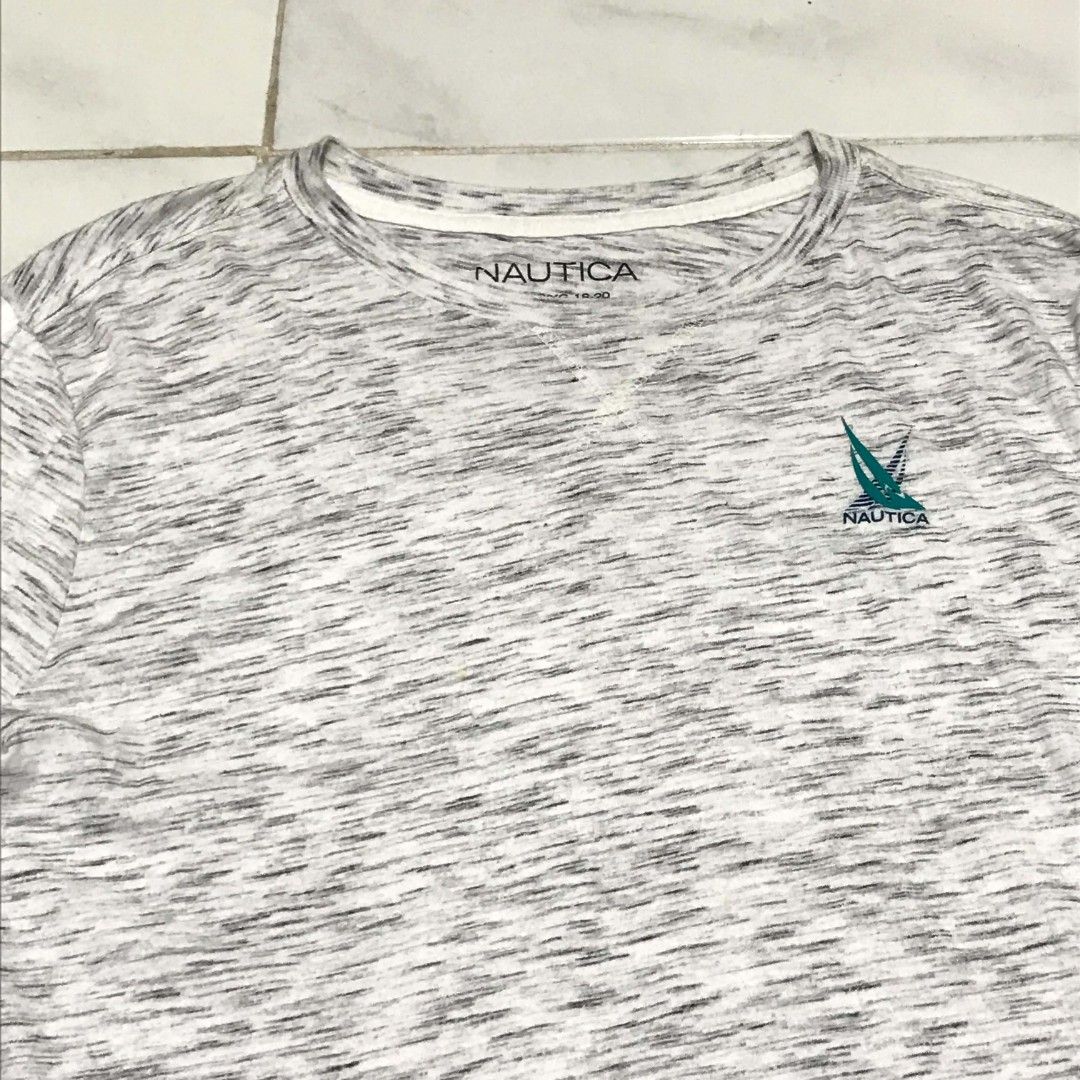 NAUTICA LONGSLEEVES SHIRT MEDIUM (Category: Tshirts & Polo Shirts ) located in Cavite. Submitted by justthrift06 (Listing ID 1470450661, Image 3). Description: DIMENSION 20X29 GOOD CONDITION SHIPPING NATIONWIDE.