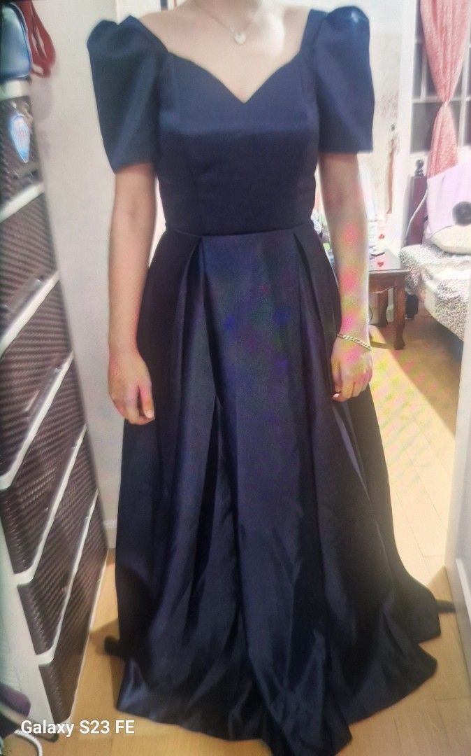 Navy Blue Long Evening Gown with Puff Sleeves, Women's Fashion, Dresses ...
