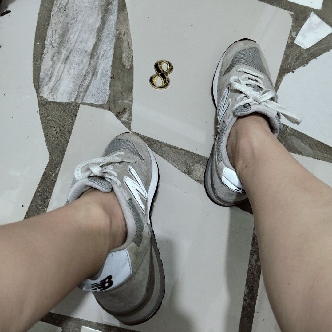 New balance 996 (Category: Sneakers) located in El Salvador. Submitted by francheskaukayukay (Listing ID 1470391952, Image 3). Description: .