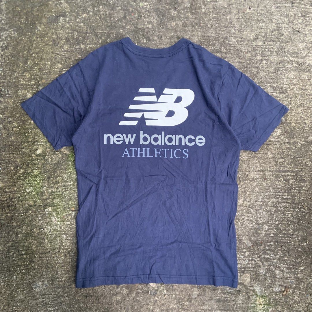 NEW BALANCE SHIRT (Category: Tshirts & Polo Shirts ) located in Tabaco. Submitted by bayhust (Listing ID 1470480882, Image 1). Description: 19x27 EXCELLENT NO ISSUE 9.9/10 color rate.