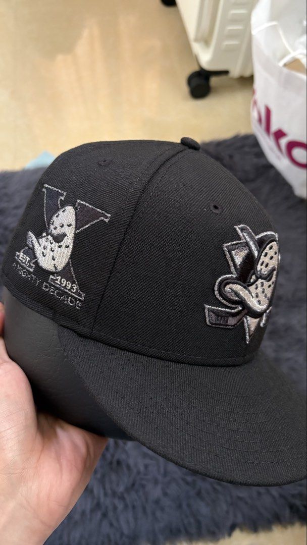 New Era 59FIFTY Fitted Hat 7 5/8 “Anaheim Ducks” (Category: Caps & Hats) located in Dagupan City. Submitted by jirogabriels (Listing ID 1469881449, Image 2). Description: 100% AUTHENTIC Good as new.