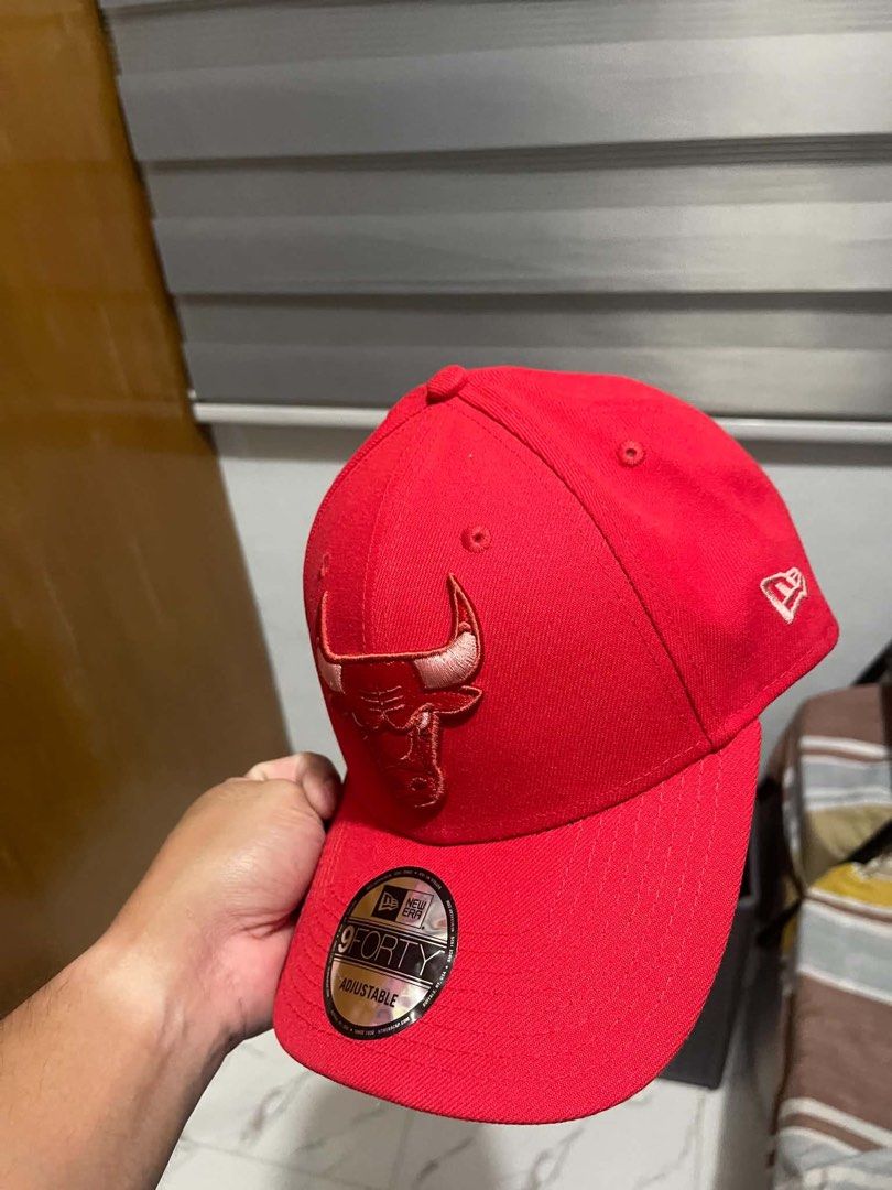New Era Chicago Bulls 9FORTY Adjustable Cap (Category: Caps & Hats) located in Rizal. Submitted by candice.anne012 (Listing ID 1470391827, Image 2). Description: Brandnew lalamove ready tanay rizal.