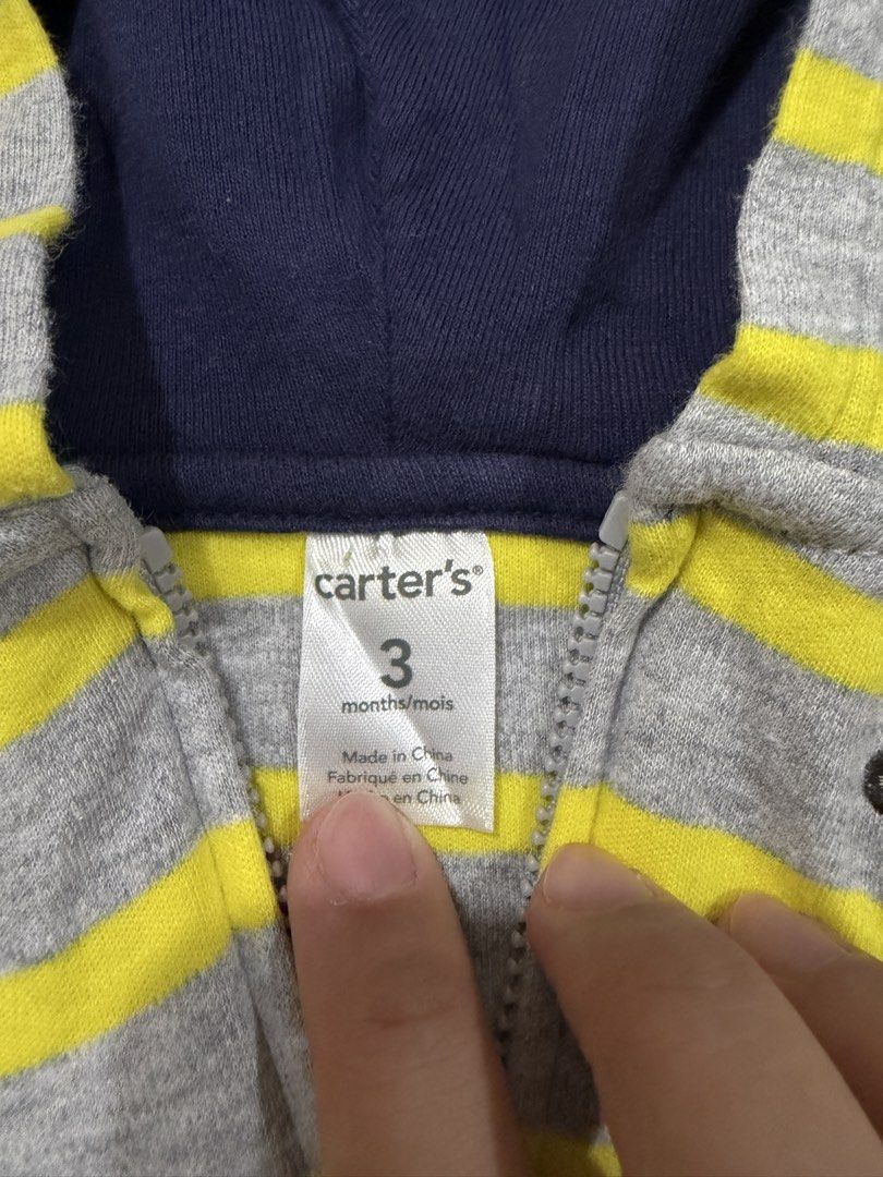 Newborn baby jacket Carter’s (Category: Babies & Kids Fashion) located in Las Pinas. Submitted by kaaat8 (Listing ID 1470415804, Image 2). Description: Prices posted are final Payment thru Gcash or Maribank Shipping via J&T or Gogo Xpress No meetups.
