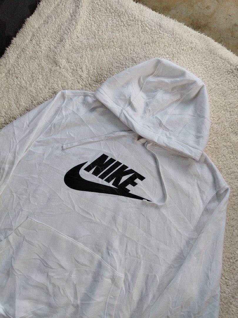 NIKE ALUMNI HOODIE (Category: Hoodies) located in Don Carlos. Submitted by thriftnidodong_23 (Listing ID 1470349276, Image 3). Description: SIZE XL TO XXL 25X28.5 EXCELLENT CONDITION COLOR RATE 10 NO ISSUE NEED WASH LAST 3 PICS.