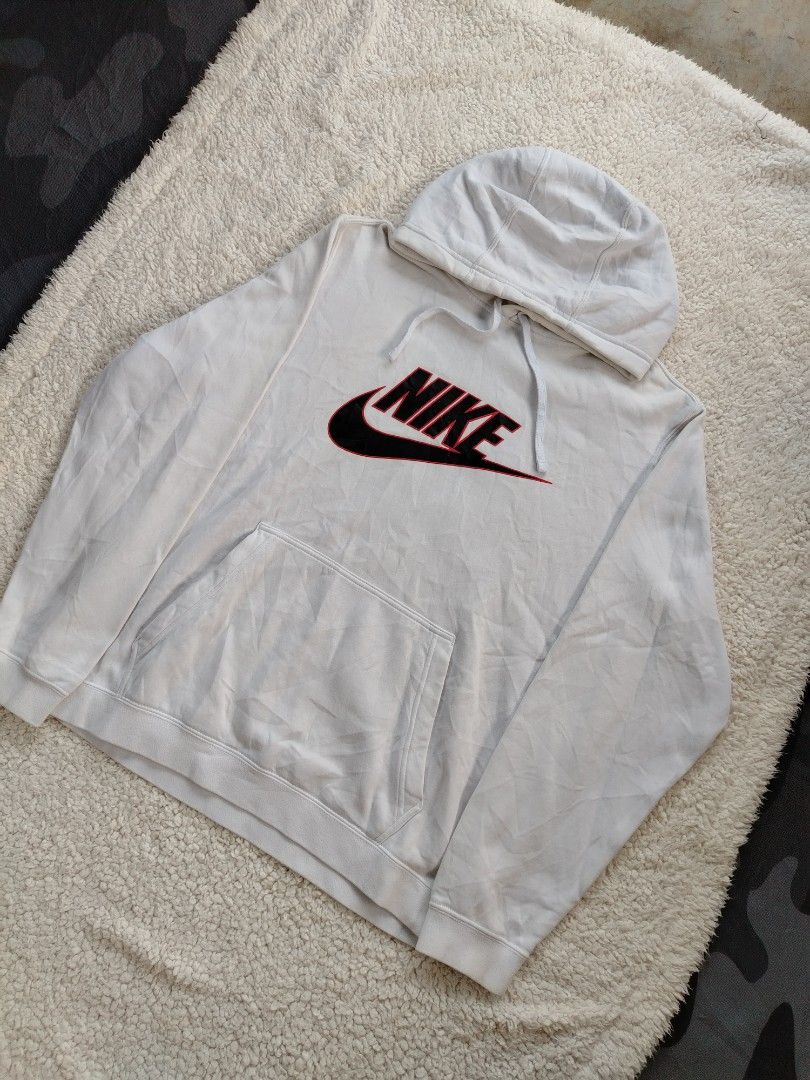 NIKE ALUMNI HOODIE (Category: Hoodies) located in Don Carlos. Submitted by thriftnidodong_23 (Listing ID 1470349366, Image 2). Description: SIZE XXL ON TAG 24X27.5 EXCELLENT CONDITION COLOR RATE 10 NO ISSUE NEED WASH LAST PICS.