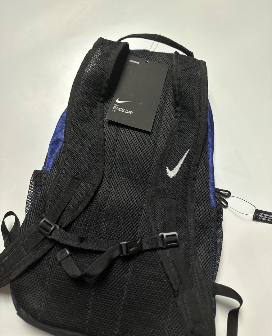 NIKE Back Pack (Category: Backpacks) located in General Santos City (Dadiangas). Submitted by uragon.apparel (Listing ID 1470388098, Image 3). Description: .