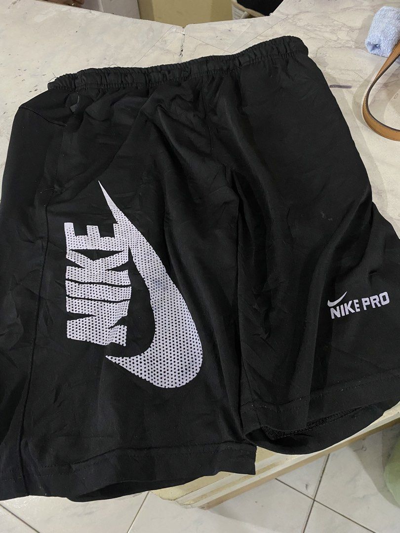 NIKE BIG LOGO SCRIPT (Category: Shorts) located in Manila. Submitted by jozelann (Listing ID 1470406303, Image 1). Description: .