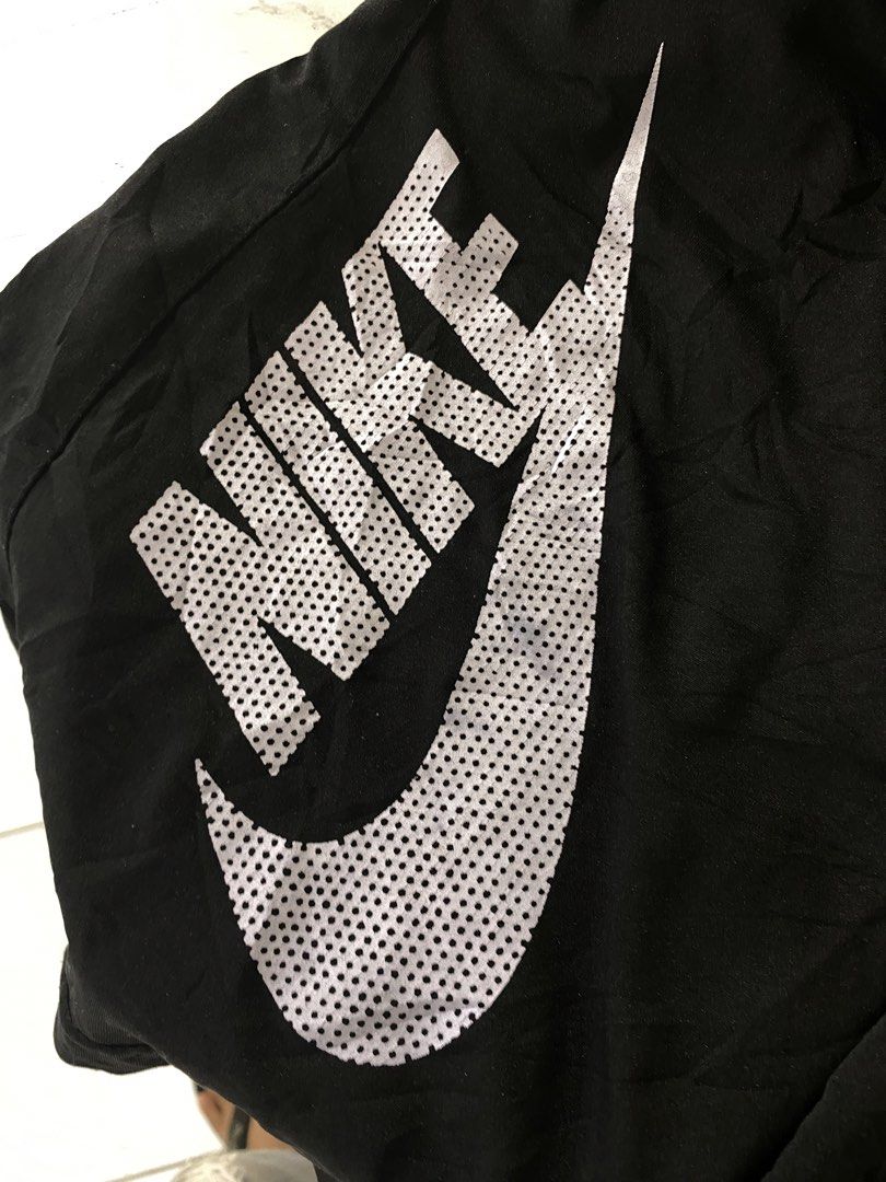 NIKE BIG LOGO SCRIPT (Category: Shorts) located in Manila. Submitted by jozelann (Listing ID 1470406303, Image 3). Description: .