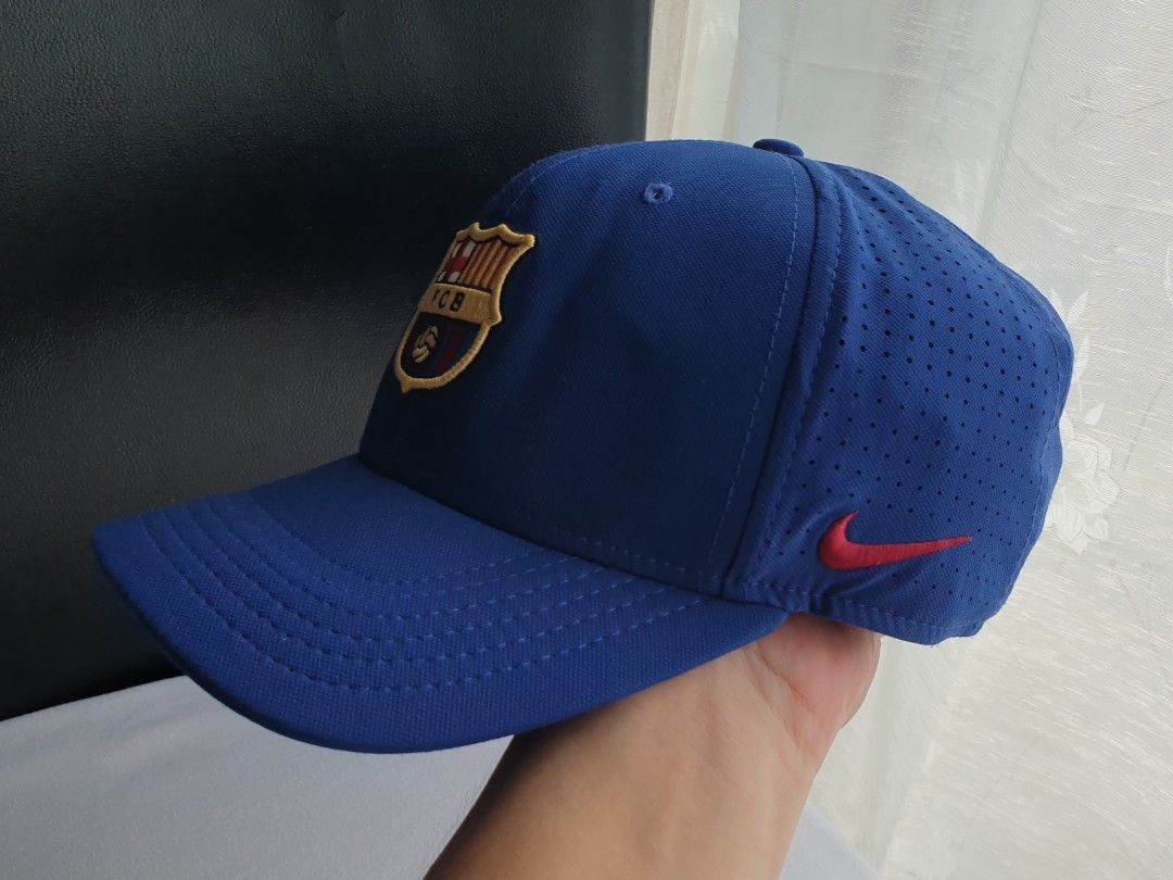 Nike FC Barcelona Cap (Category: Caps & Hats) located in Quezon City. Submitted by WasalakTwo (Listing ID 1470414428, Image 3). Description: Bought in Korea Goodcondition Clean and presentable One size fits most Open for delivery nationwide.
