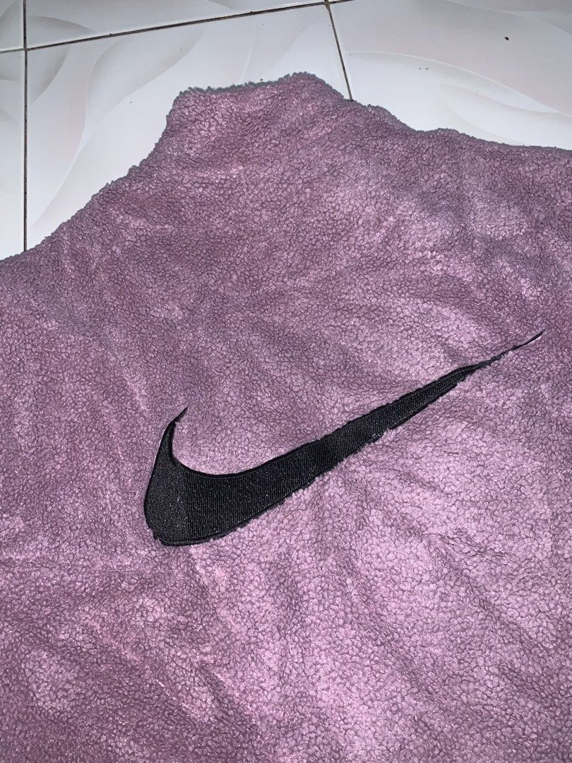 Nike Fleece Jacket (Category: Coats, Jackets and Outerwear) located in Bacolod City. Submitted by dasmarinascarlo (Listing ID 1470375525, Image 3). Description: Nike Fleece Jacket • Color: Pink • Style: Fleece Jacket • Size: [23x25.5 (M)] • Condition: [Lightly Used] 📩 Message me for inquiries! 📦 Available for shipping. Please check the photos and measurements before purchasing..