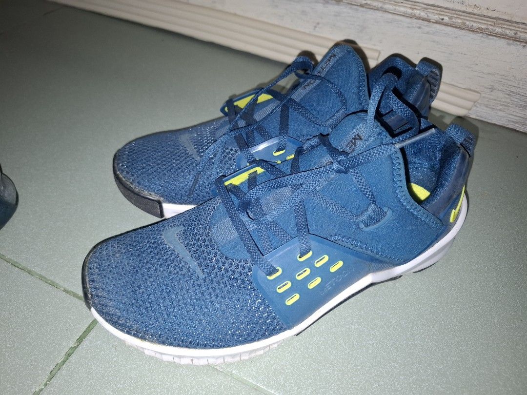 Nike Free Metcon 2 "Blue Force" (Category: Sneakers) located in Bulacan. Submitted by jffonlineshop (Listing ID 1470453348, Image 1). Description: okay naman pa.. nasa cabinet lang po kasi natago.