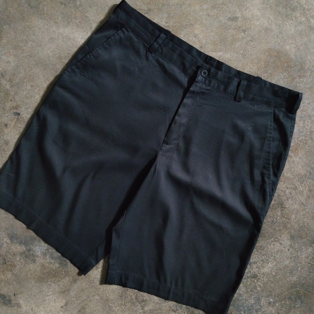 nike golf black shorts (Category: Shorts) located in Bulacan. Submitted by hustleoverluckphv2 (Listing ID 1470496250, Image 3). Description: nike golf black shorts 34 on tag Measurements Waist - 36" Length - 22" Hem - 12" Claim - 299.