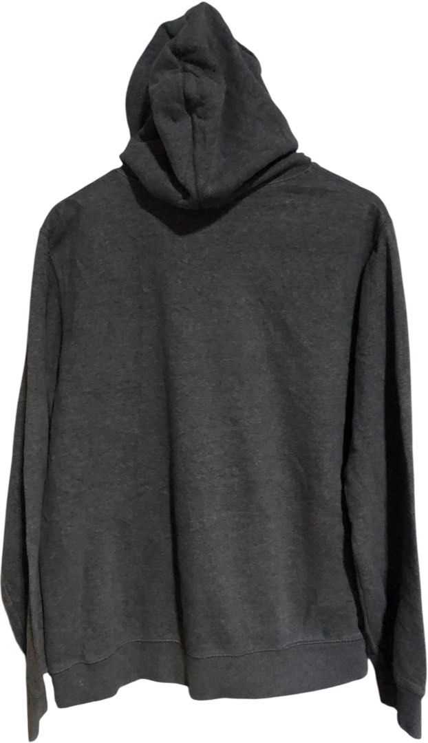 NIKE HOODIE (Category: Coats, Jackets and Outerwear) located in General Trias. Submitted by gracesabel55302 (Listing ID 1470463225, Image 3). Description: NIKE GRAY HOOD SIZE…LARGE WIDTH…24 LENGTH…28 .