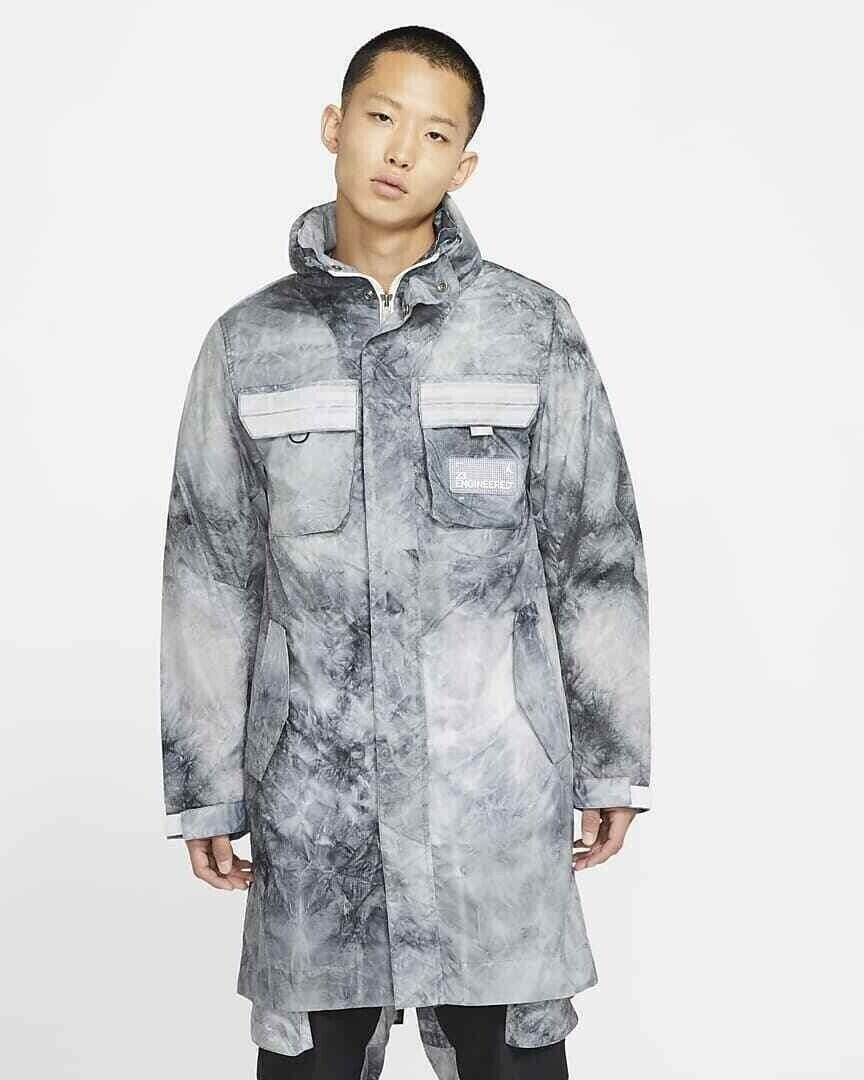 Nike Jordan 23 Engineered Printed Parka Jacket (Category: Coats, Jackets and Outerwear) located in General Mariano Alvarez. Submitted by 4117_thriftnthrive (Listing ID 1470351608, Image 2). Description: In excellent condition No flaws Size: 3XL Measurements Width: 26” Length: front 38.5” | back 40.5”.