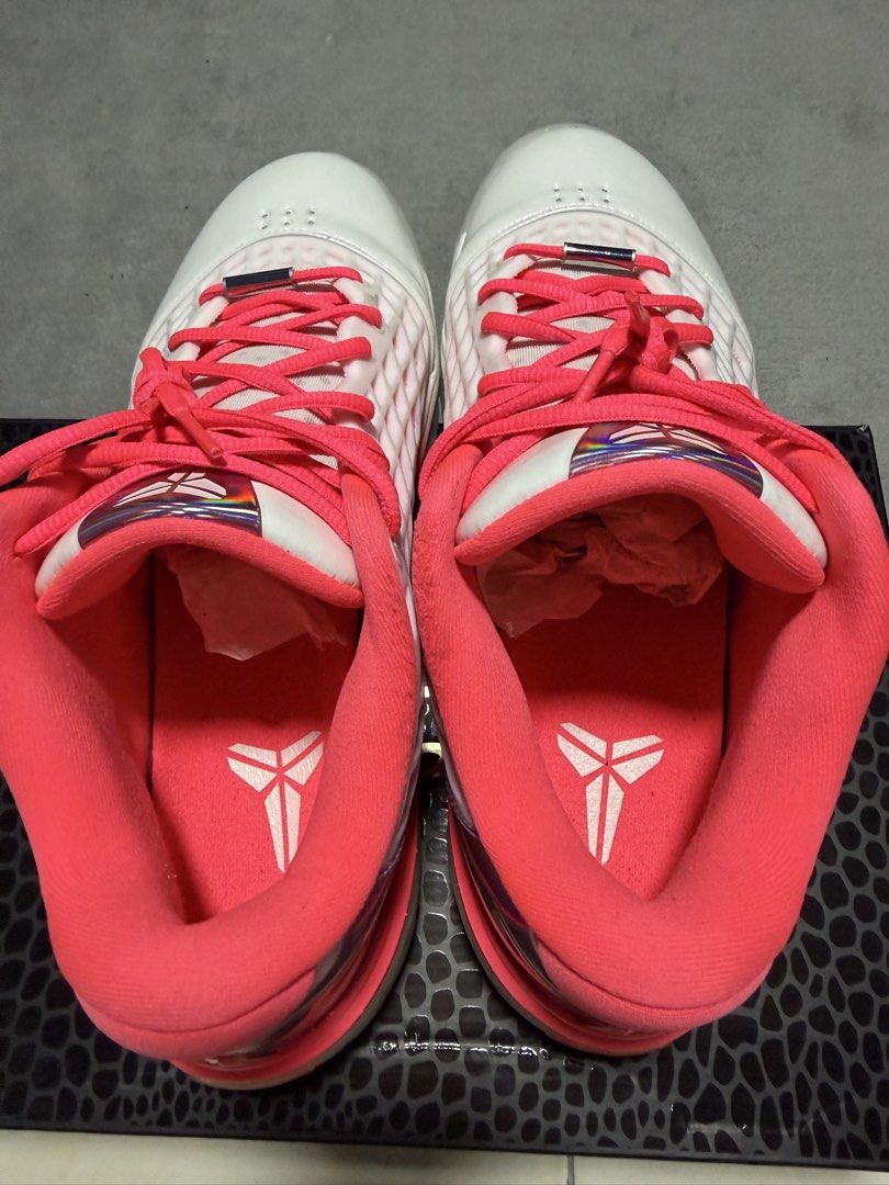 Nike Kobe 3 low wnba all star (Category: Sneakers) located in Manila. Submitted by jennbauti (Listing ID 1470368560, Image 3). Description: Nike kobe 3 low all star Size 11 Slighlty used 9/10 condition Asking 6000 nego Manila loc.