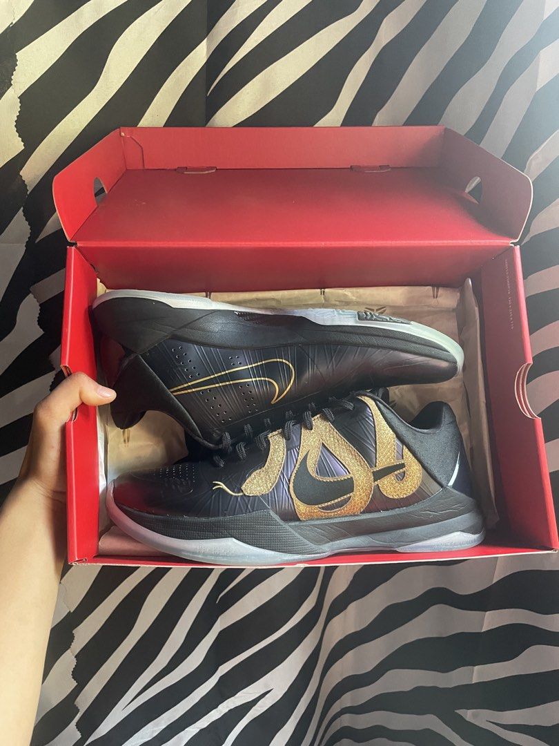 Nike Kobe 5 Protro “Eggplant” (Category: Sneakers) located in San Pedro. Submitted by mharemilvalencia (Listing ID 1470507518, Image 2). Description: - Brand: Nike Kobe 5 Protro -used 2x only (missing tote bag) - Details: Iridescent panels, signature multi-swoosh lateral side - Performance: Translucent rubber outsole with carbon fiber plate and Kobe sheath logo - Condition: Clean pair, ready for the court or collection - Packaging: Original red b
